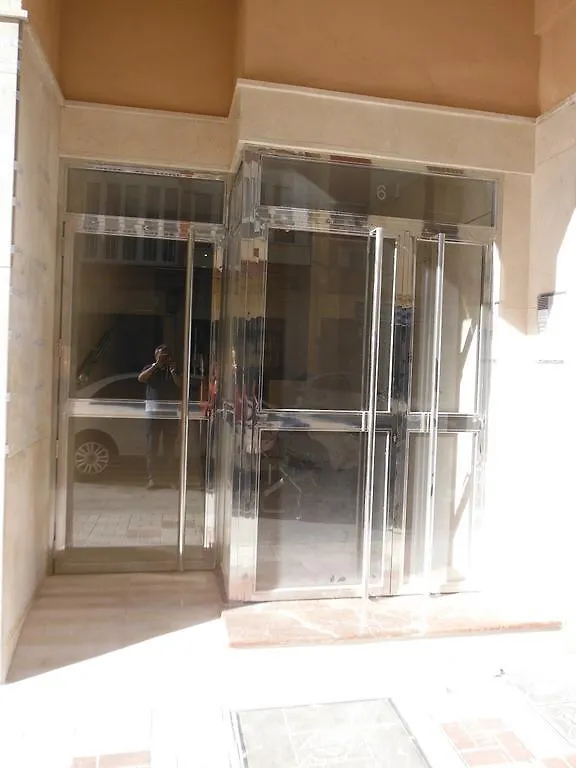 Studio In City Center Next To The Beach Малага